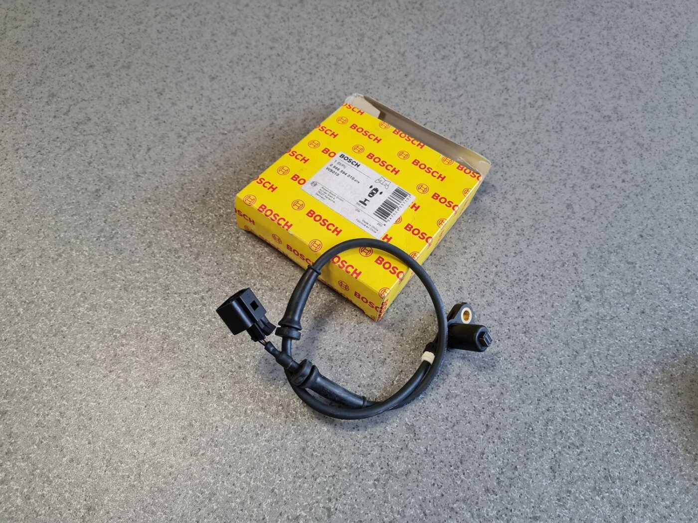 ABS devējs priekš 1 ABS devējs priekš