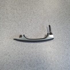 Aizmugurējais kreisais durvju rokturis priekš BMW 520D E60 2006 ENG.