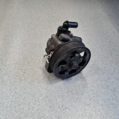 Hidrauliskais pastiprinātājs priekš HONDA ACCORD 2007 YR562P