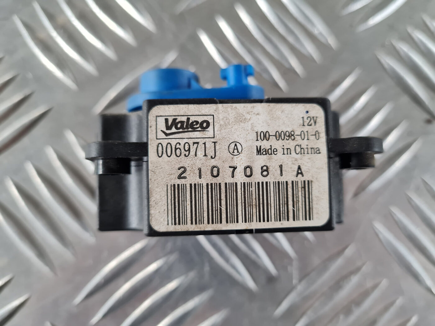 Apsildes sistēmas aktuators priekš SAAB 9-3 2009