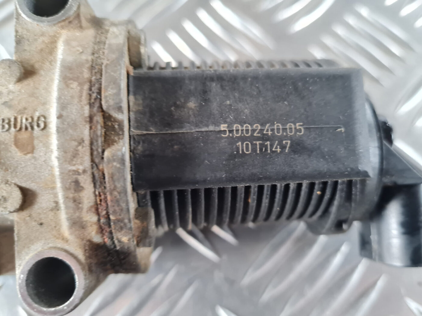 EGR vārsts priekš SAAB 9-3 2009 7 EGR vārsts priekš SAAB 9-3 2009