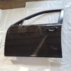 Priekšējās kreisās durvis priekš SAAB 9-3 2009