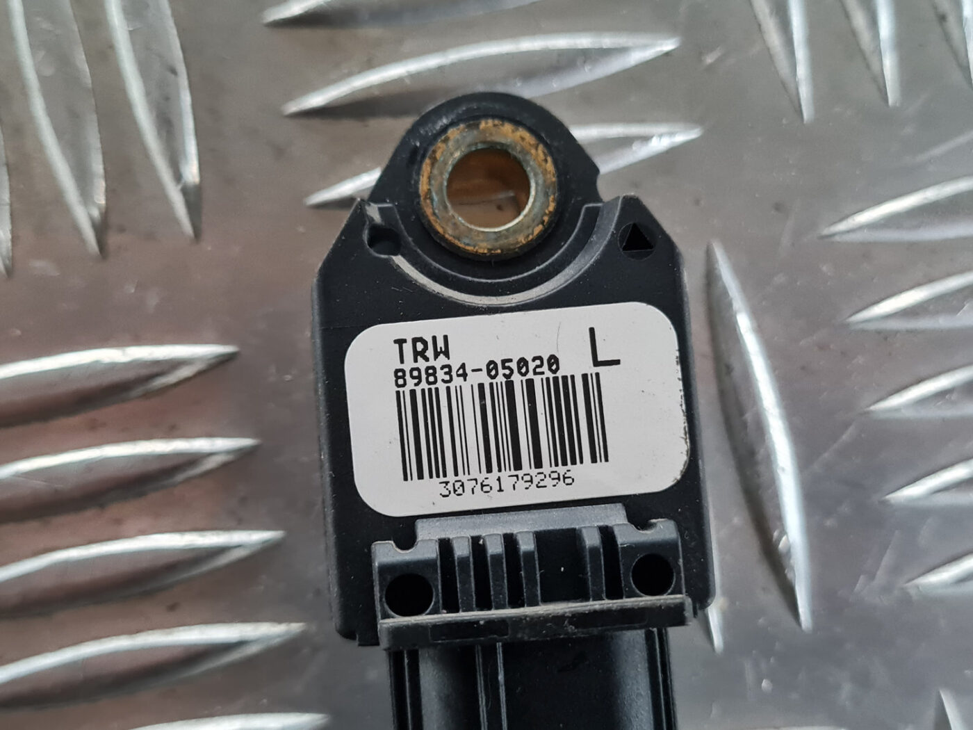 Drošības spilvena trieciensensors priekš TOYOTA AVENSIS 2007 UNIVERSAL 2 Drošības spilvena trieciensensors priekš TOYOTA AVENSIS 2007 UNIVERSAL