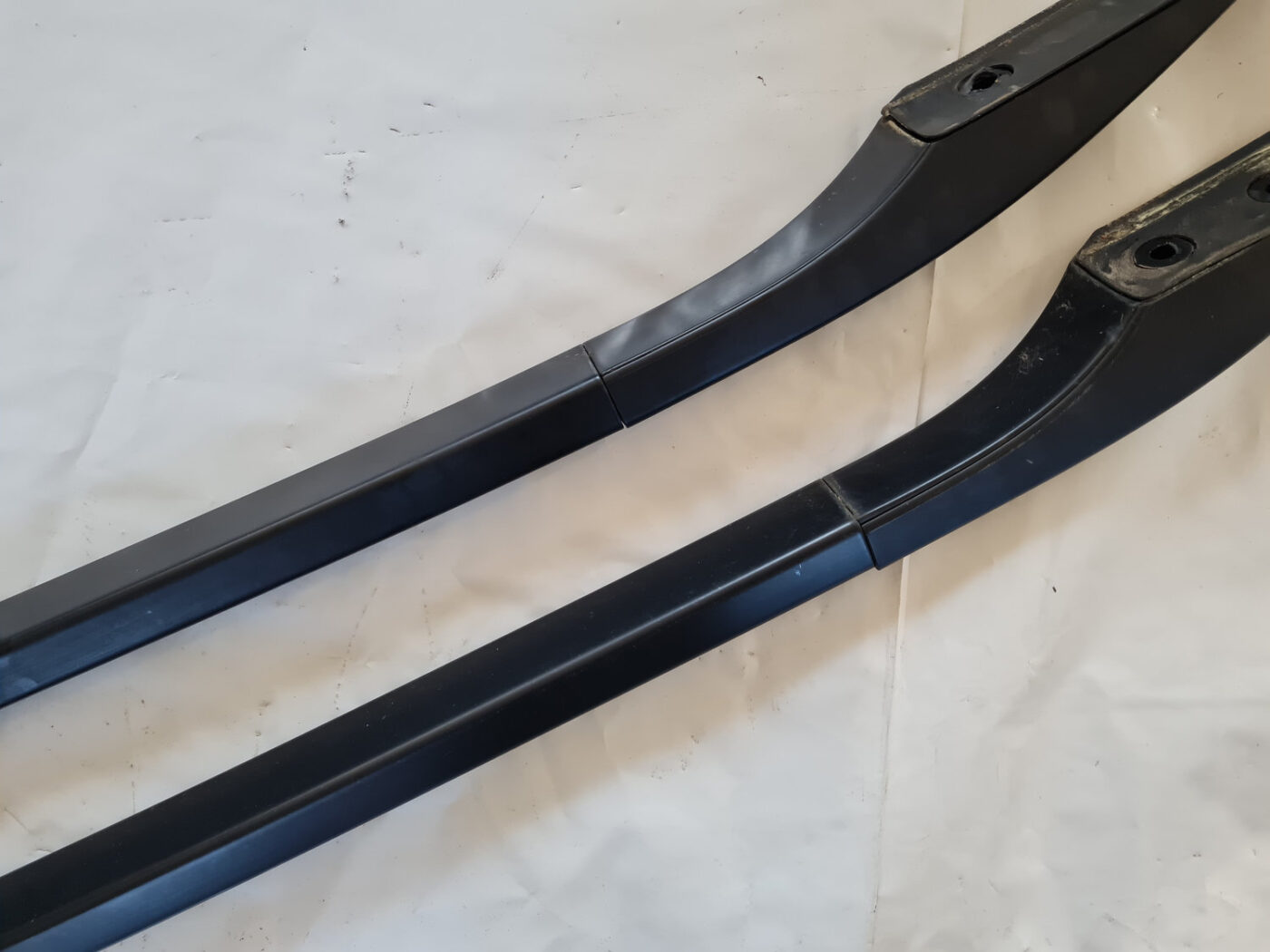 Jumta reliņi priekš TOYOTA AVENSIS 2007 UNIVERSAL 6 Jumta reliņi priekš TOYOTA AVENSIS 2007 UNIVERSAL