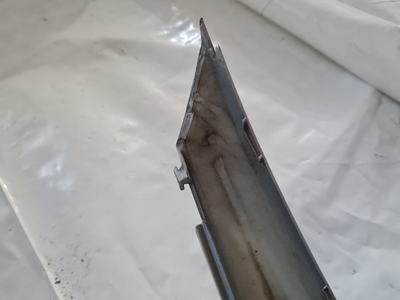 Restes uzlika priekš VW PASSAT CC 2009 5 Restes uzlika priekš VW PASSAT CC 2009