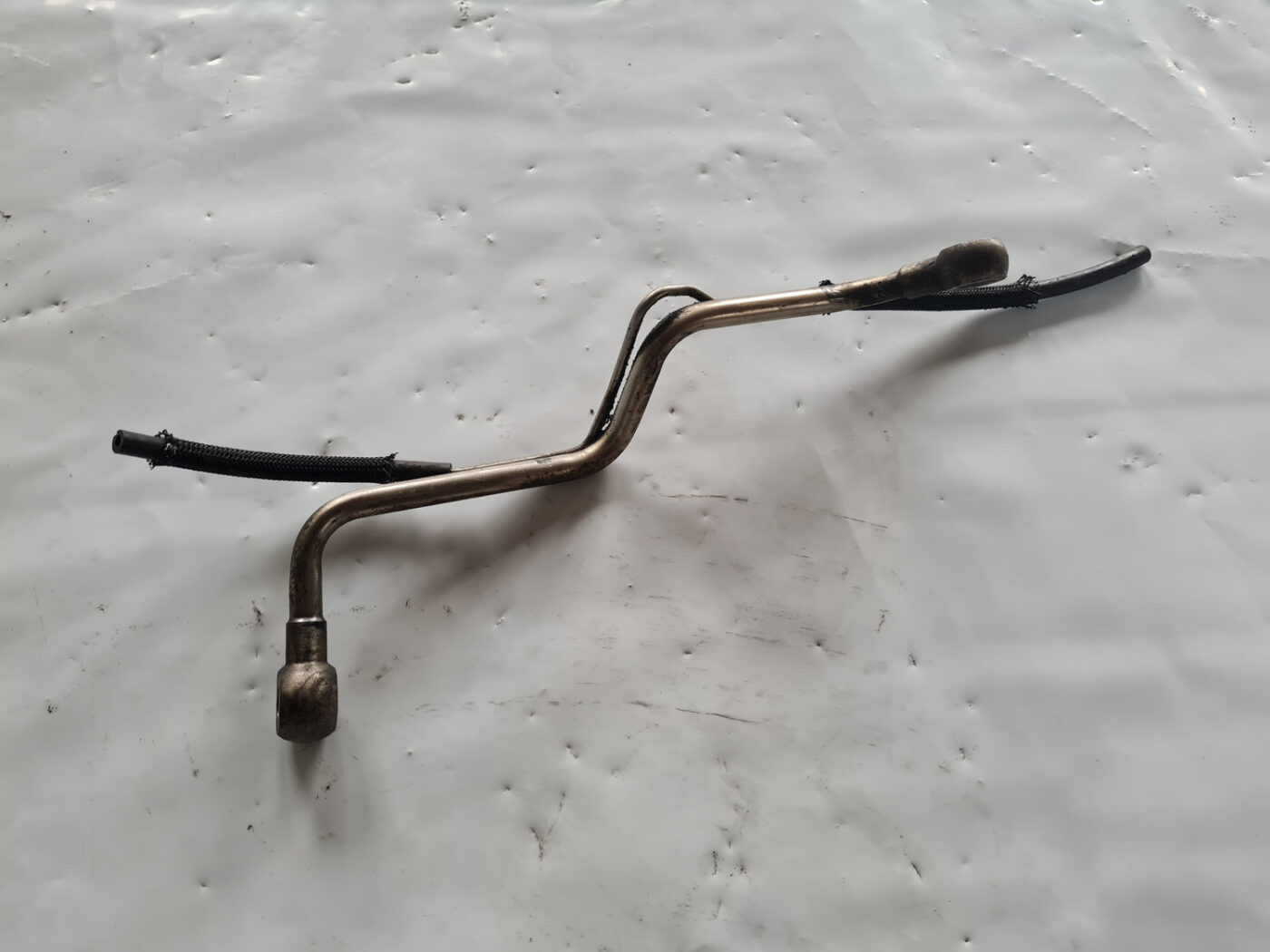 Turbīnas caurule priekš TOYOTA AVENSIS 2007 UNIVERSAL 3 Turbīnas caurule priekš TOYOTA AVENSIS 2007 UNIVERSAL