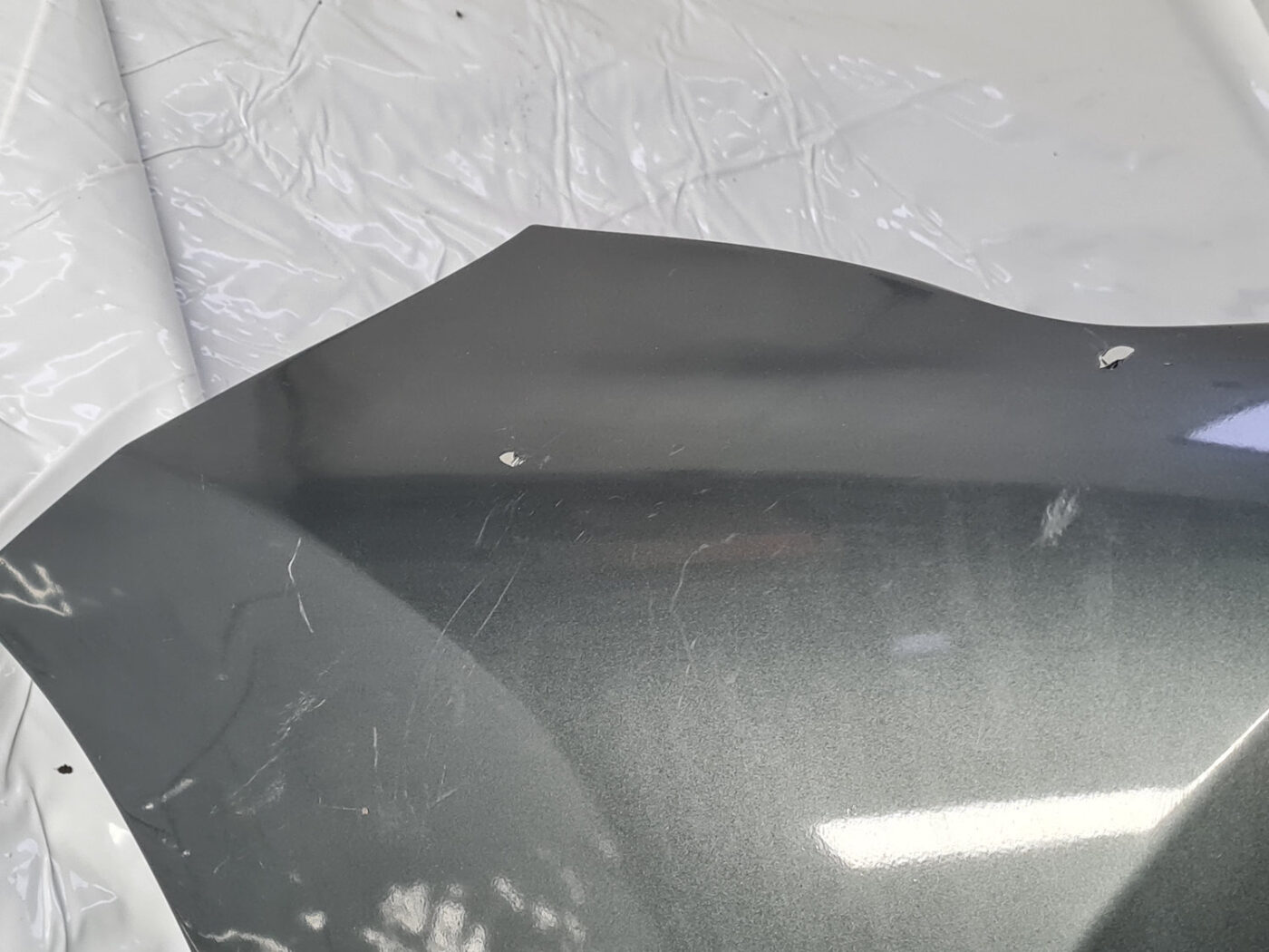 Priekšējais buferis priekš Toyota Auris 2012-2018 19 Priekšējais buferis priekš Toyota Auris 2012-2018