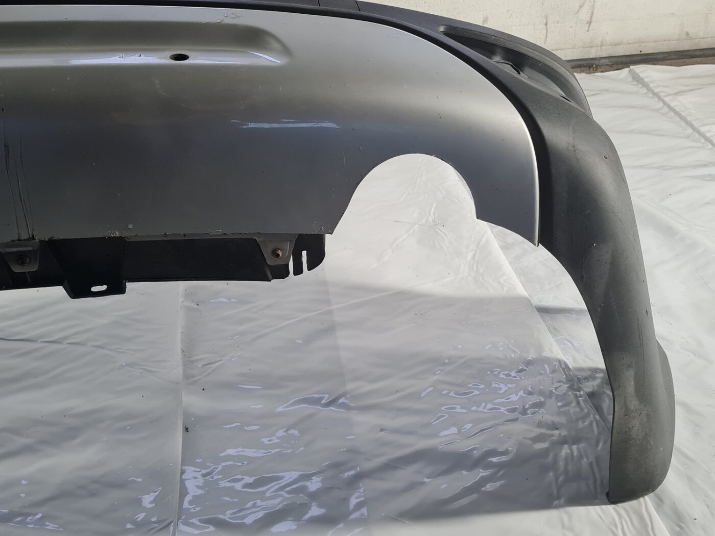 Aizmugures buferis priekš VOLVO XC70 2007 24 Aizmugures buferis priekš VOLVO XC70 2007