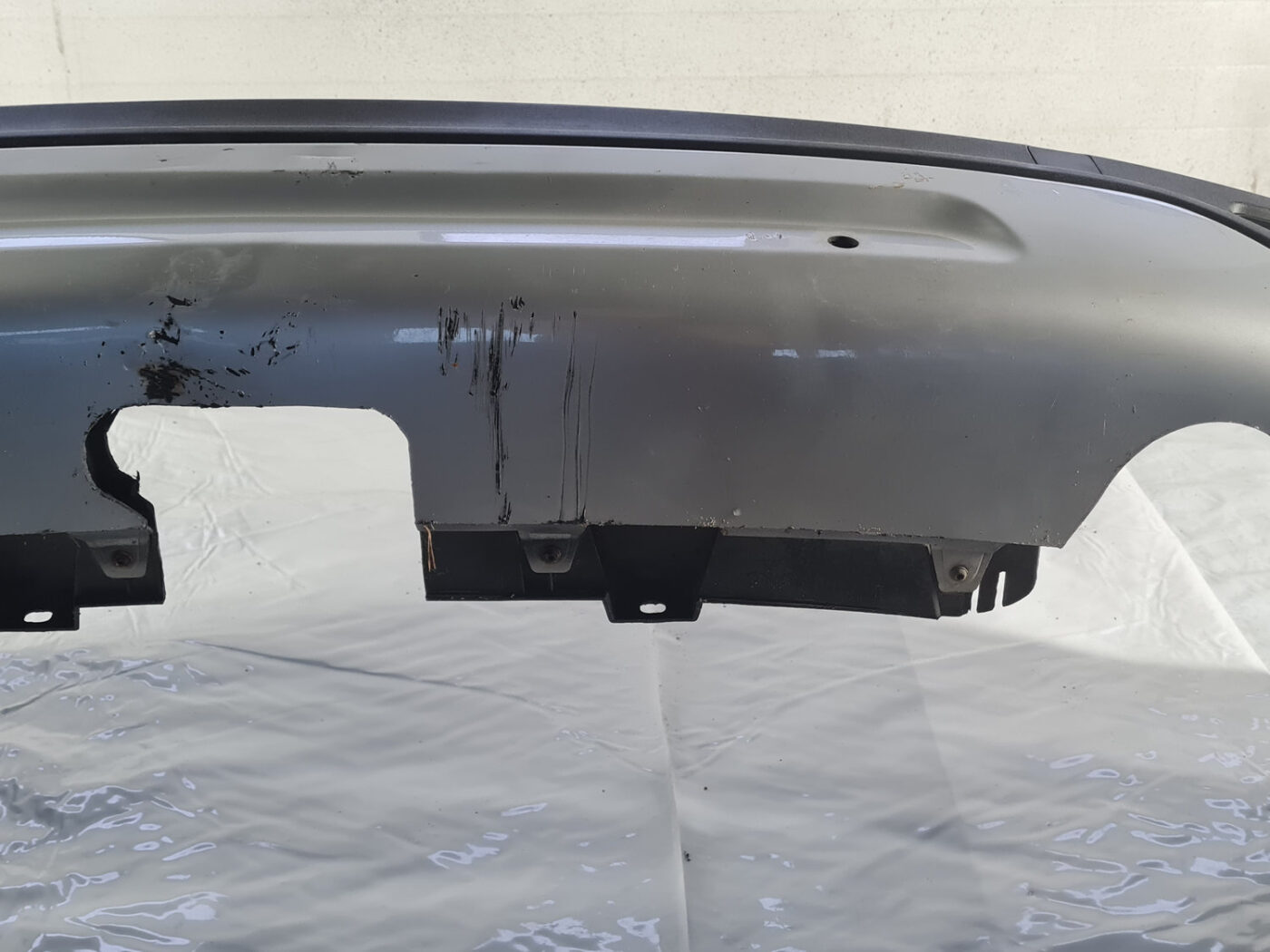 Aizmugures buferis priekš VOLVO XC70 2007 23 Aizmugures buferis priekš VOLVO XC70 2007