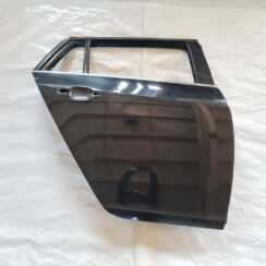 Aizmugurējās labās durvis priekš OPEL INSIGNIA 2010