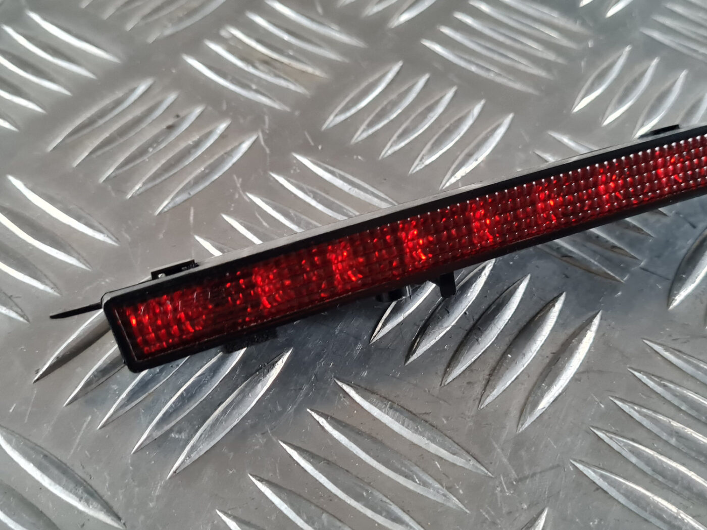 Stop signāls priekš ŠKODA OCTAVIA 2007 2 Stop signāls priekš ŠKODA OCTAVIA 2007