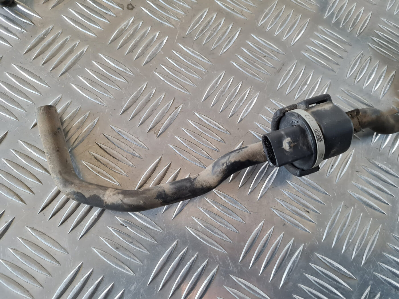 Solenoīda vakuuma vārsts priekš ŠKODA OCTAVIA 2007 2 Solenoīda vakuuma vārsts priekš ŠKODA OCTAVIA 2007