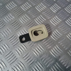 Salona āķis griestos priekš VOLVO XC 60 2009