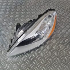 Priekšējais kreisais lukturis priekš VOLVO XC 60 2009