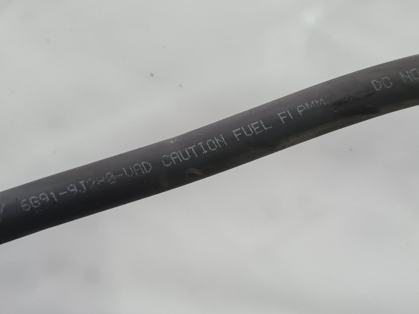 Degvielas caurule priekš VOLVO XC 60 2009 3 Degvielas caurule priekš VOLVO XC 60 2009