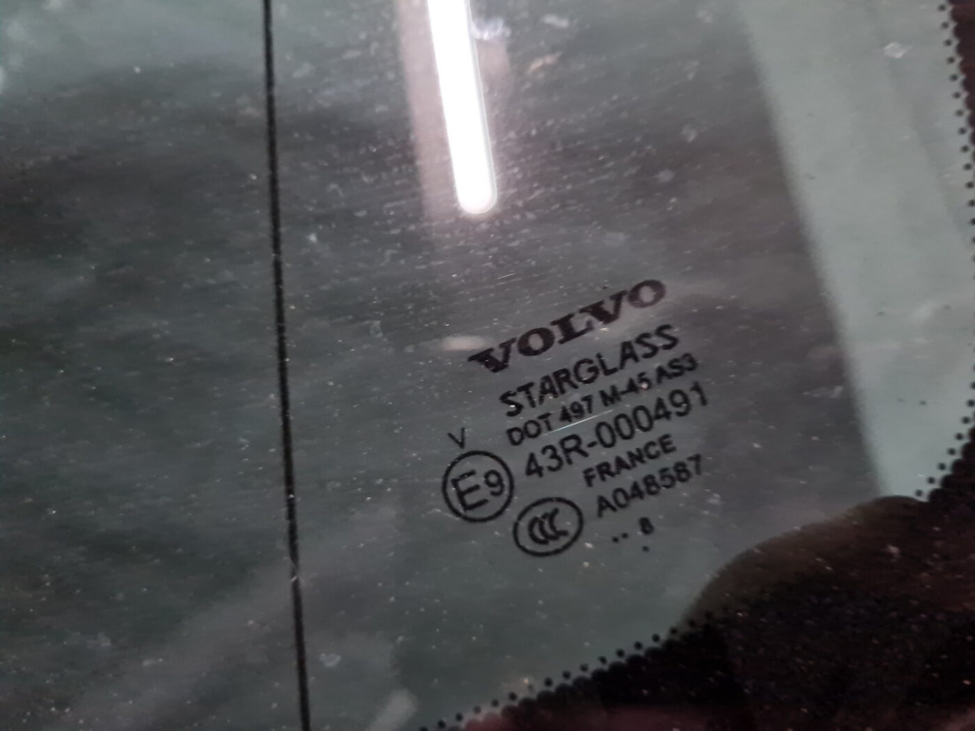 Aizmugurējais labais sānu stikls priekš VOLVO XC 60 2009 2 Aizmugurējais labais sānu stikls priekš VOLVO XC 60 2009