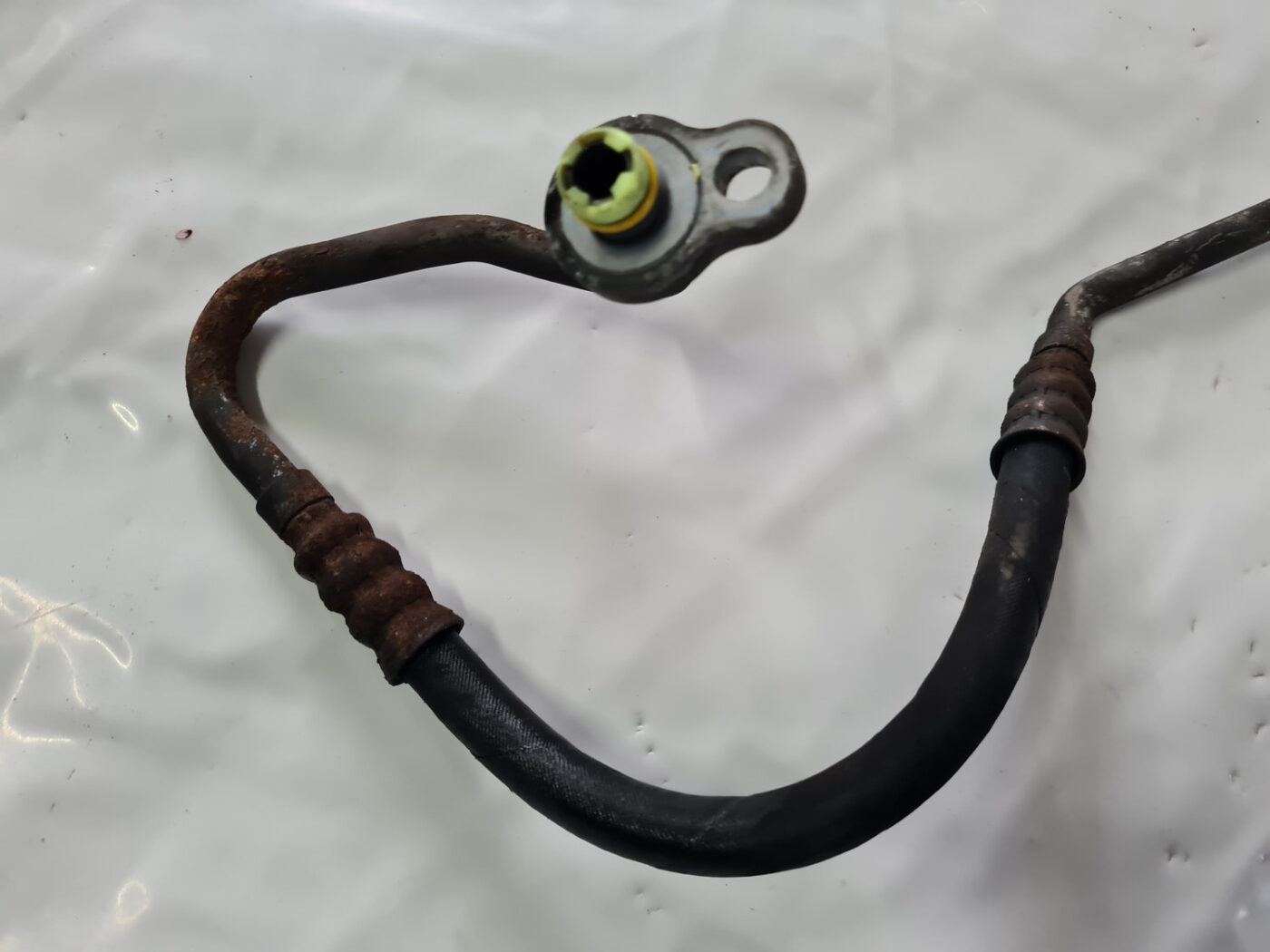 Gaisa kondicioniera caurule priekš VOLVO XC 60 2009 2 Gaisa kondicioniera caurule priekš VOLVO XC 60 2009