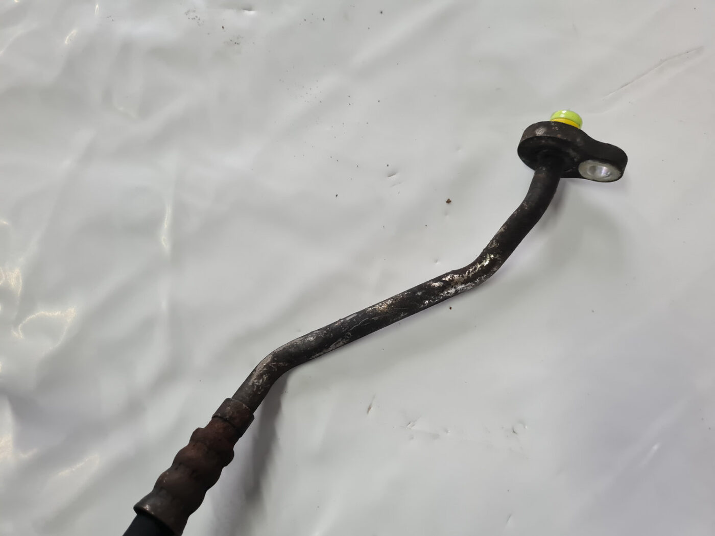 Gaisa kondicioniera caurule priekš VOLVO XC 60 2009 3 Gaisa kondicioniera caurule priekš VOLVO XC 60 2009