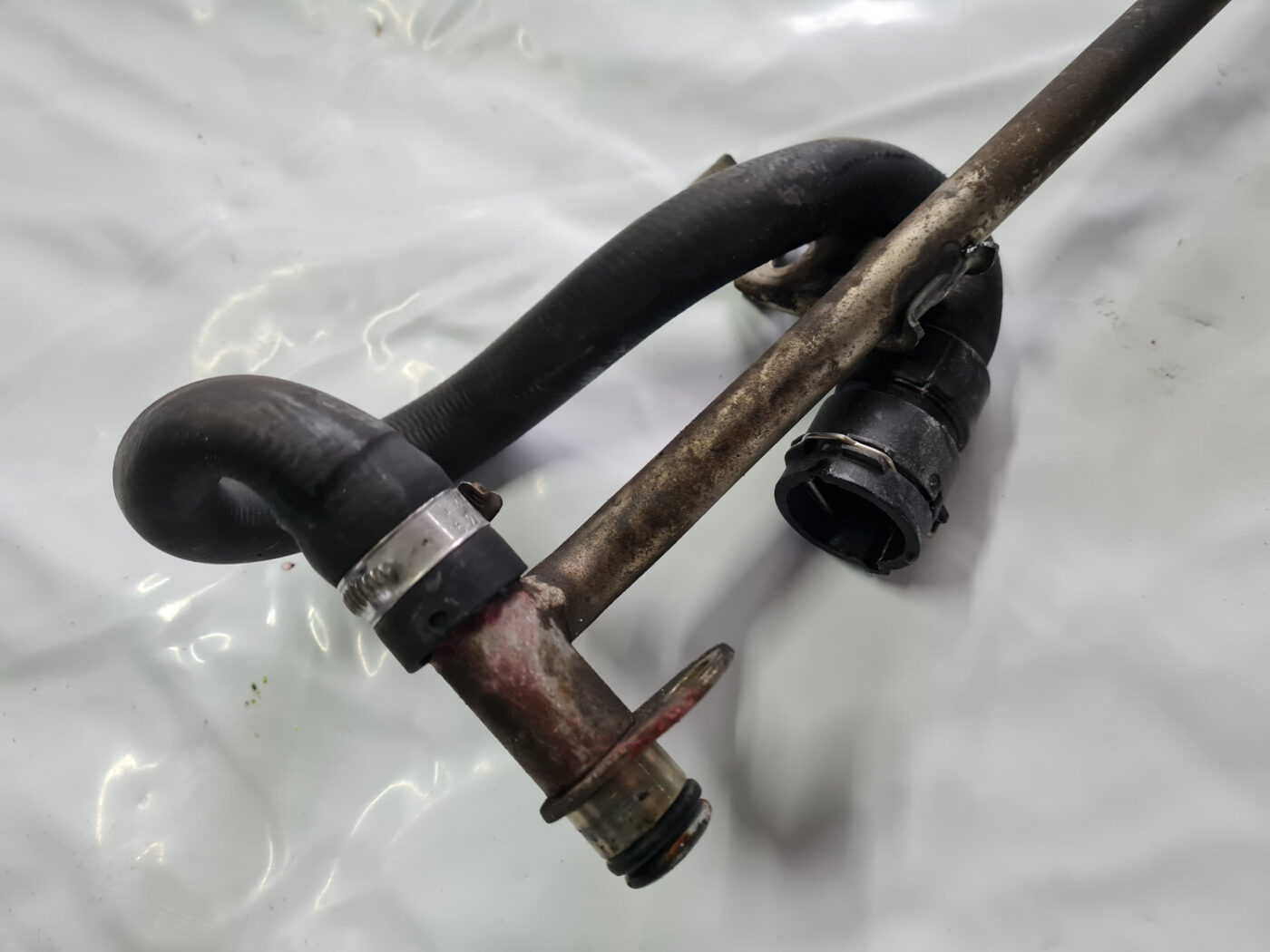 Dzesēšanas caurules priekš VOLVO XC 60 2009 6 Dzesēšanas caurules priekš VOLVO XC 60 2009