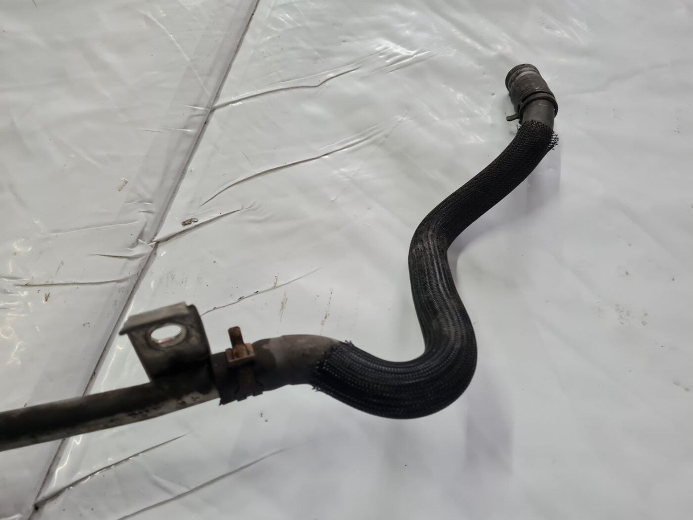 Dzesēšanas caurules priekš VOLVO XC 60 2009 3 Dzesēšanas caurules priekš VOLVO XC 60 2009