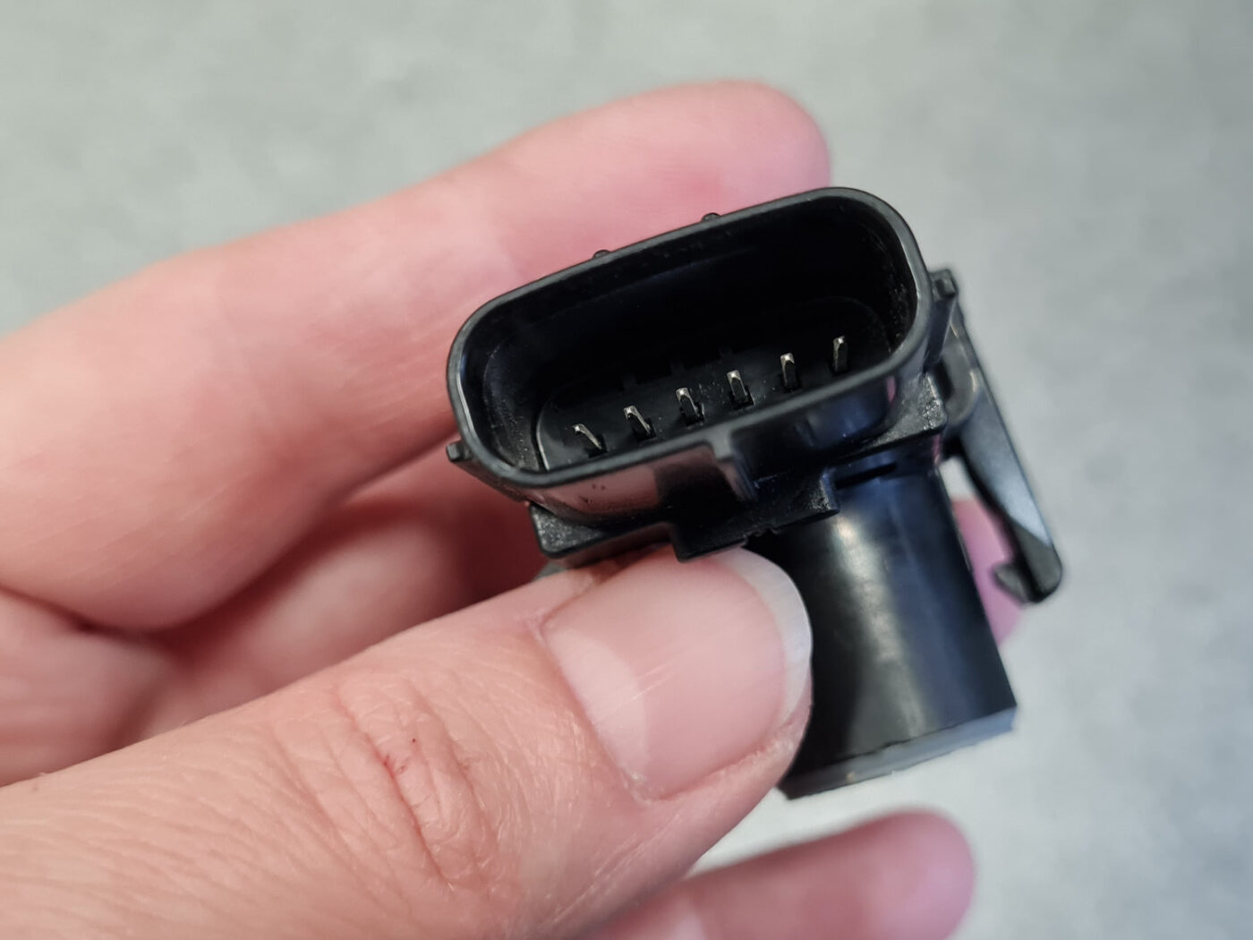 Parkošanās devējs priekš NEW AND USED CAR SPARE PARTS 2 Parkošanās devējs priekš NEW AND USED CAR SPARE PARTS