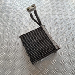 Gaisa kondicionēšanas radiators salonā priekš VOLVO C30 2009