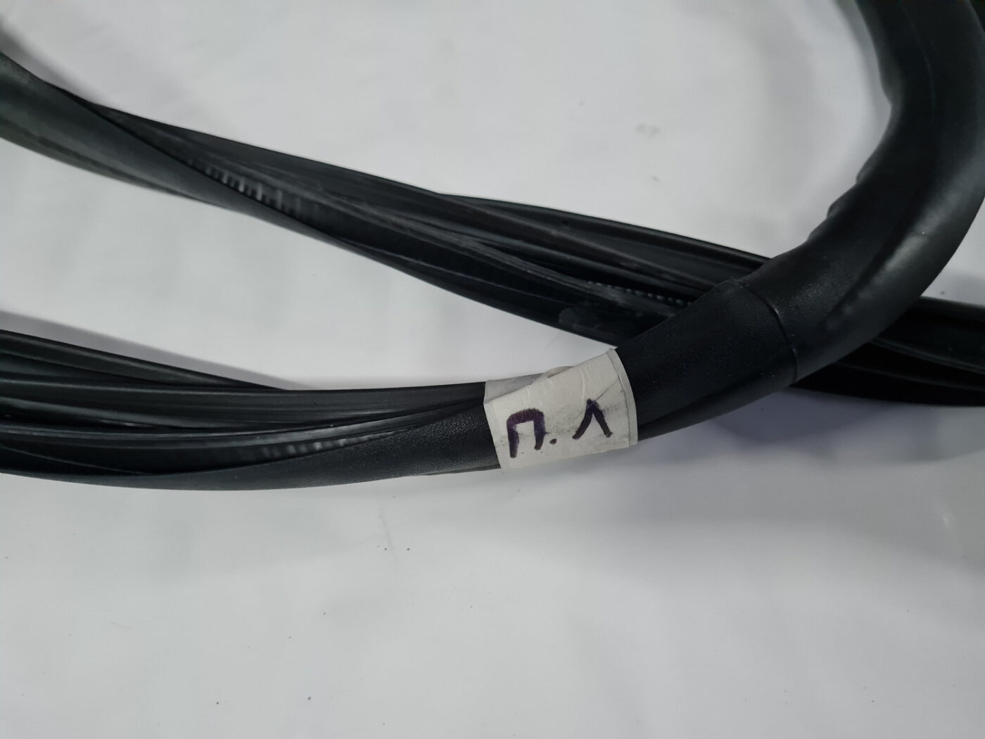 Durvju gumija priekš VOLVO C30 2009 2 Durvju gumija priekš VOLVO C30 2009