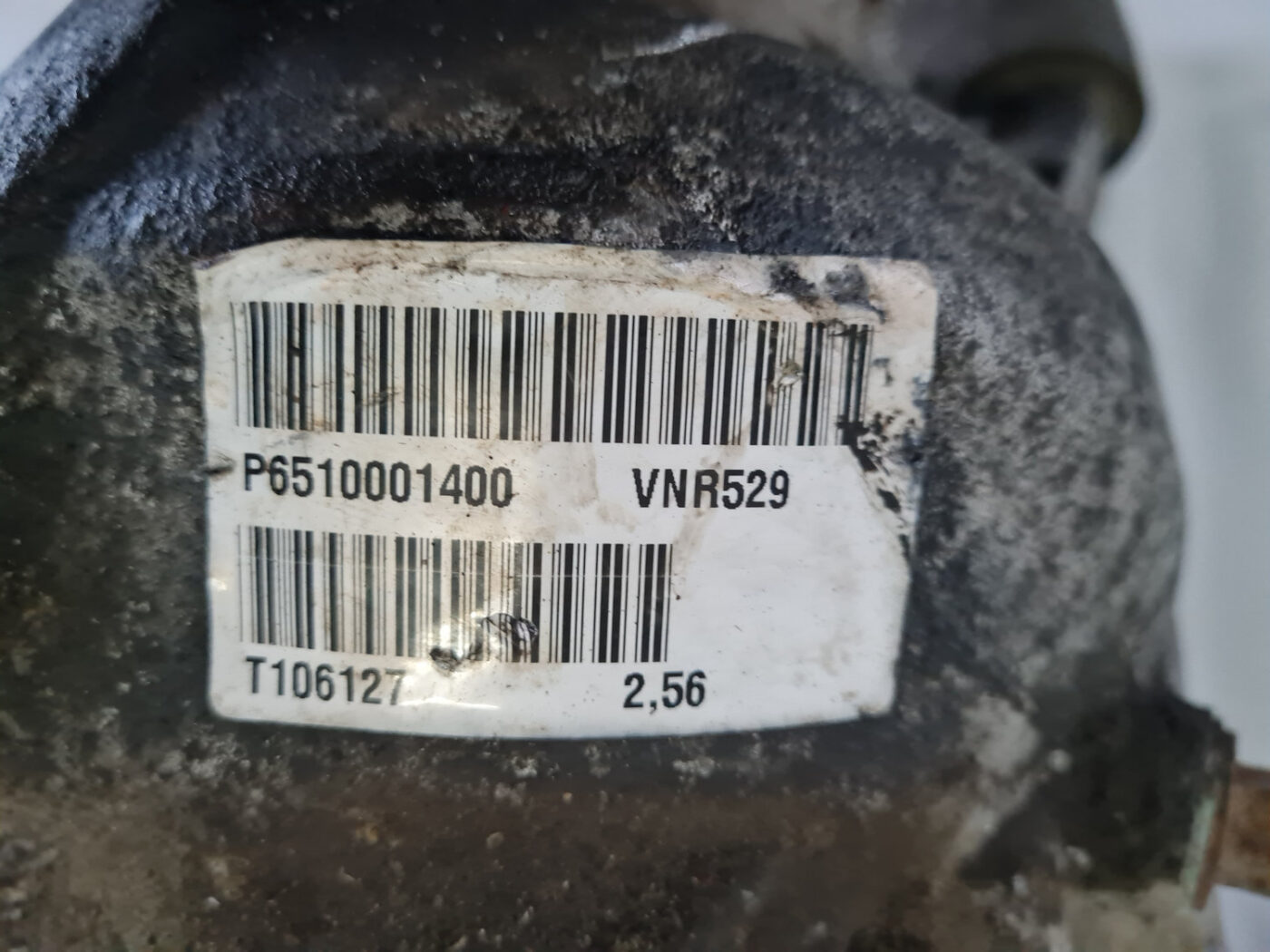 Aizmugurējais reduktors priekš VOLVO S60 2008 16 Aizmugurējais reduktors priekš VOLVO S60 2008