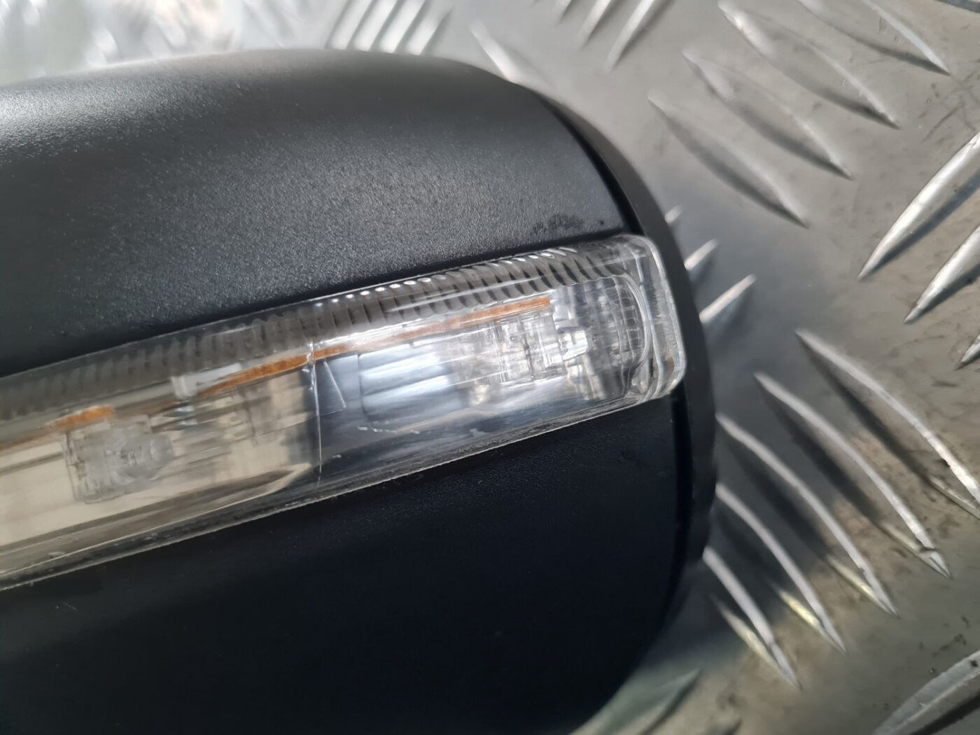 Ārējais spogulis, pa kreisi priekš VW GOLF 6 2011 4 Ārējais spogulis, pa kreisi priekš VW GOLF 6 2011