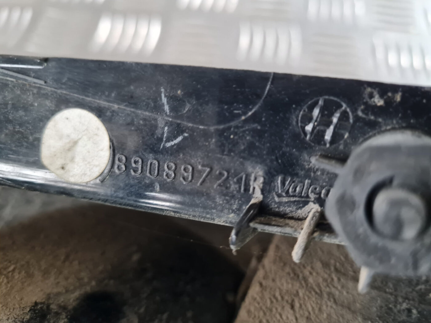 Aizmugurējais labais lukturis priekš VW GOLF 6 2011 5 Aizmugurējais labais lukturis priekš VW GOLF 6 2011