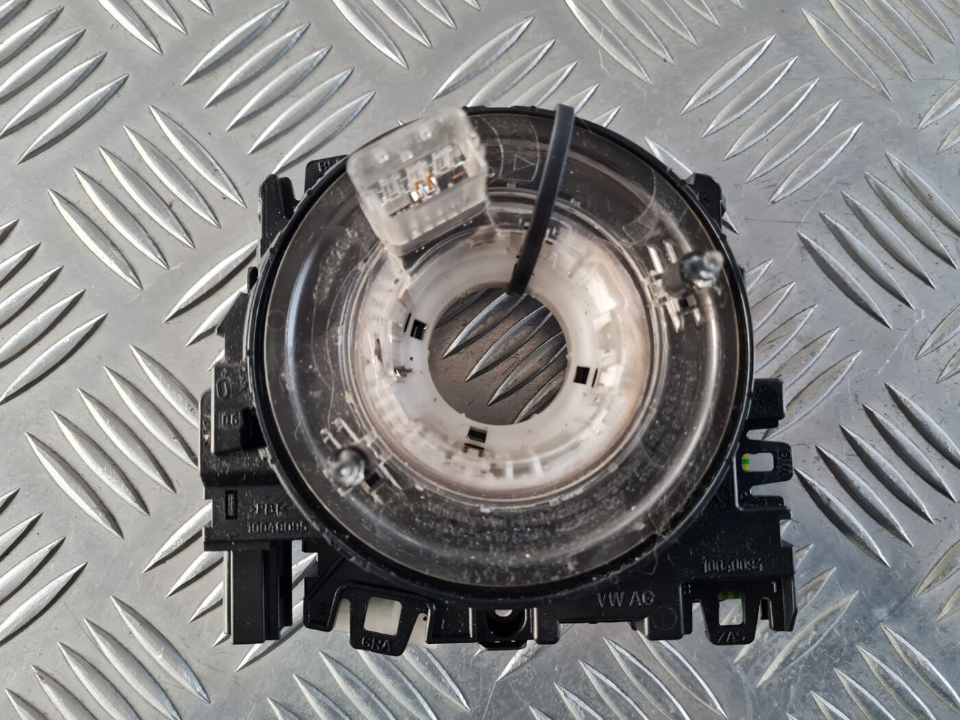 Drošības spilvena slīdgredzens priekš VW GOLF 6 2011 2 Drošības spilvena slīdgredzens priekš VW GOLF 6 2011