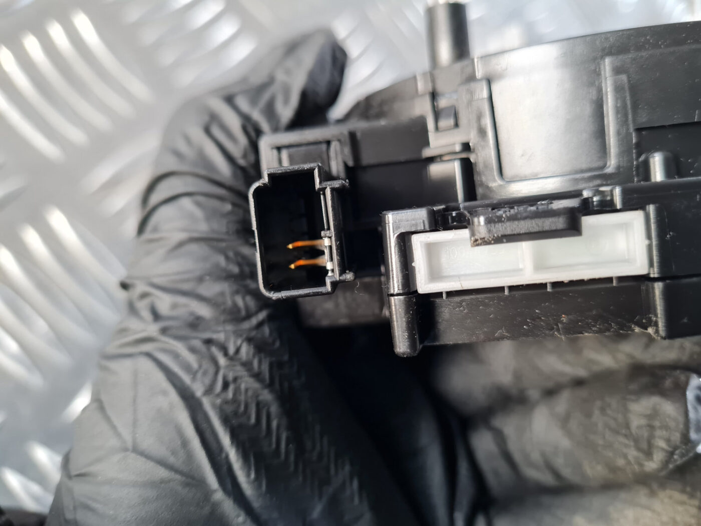 Drošības spilvena slīdgredzens priekš VW GOLF 6 2011 4 Drošības spilvena slīdgredzens priekš VW GOLF 6 2011