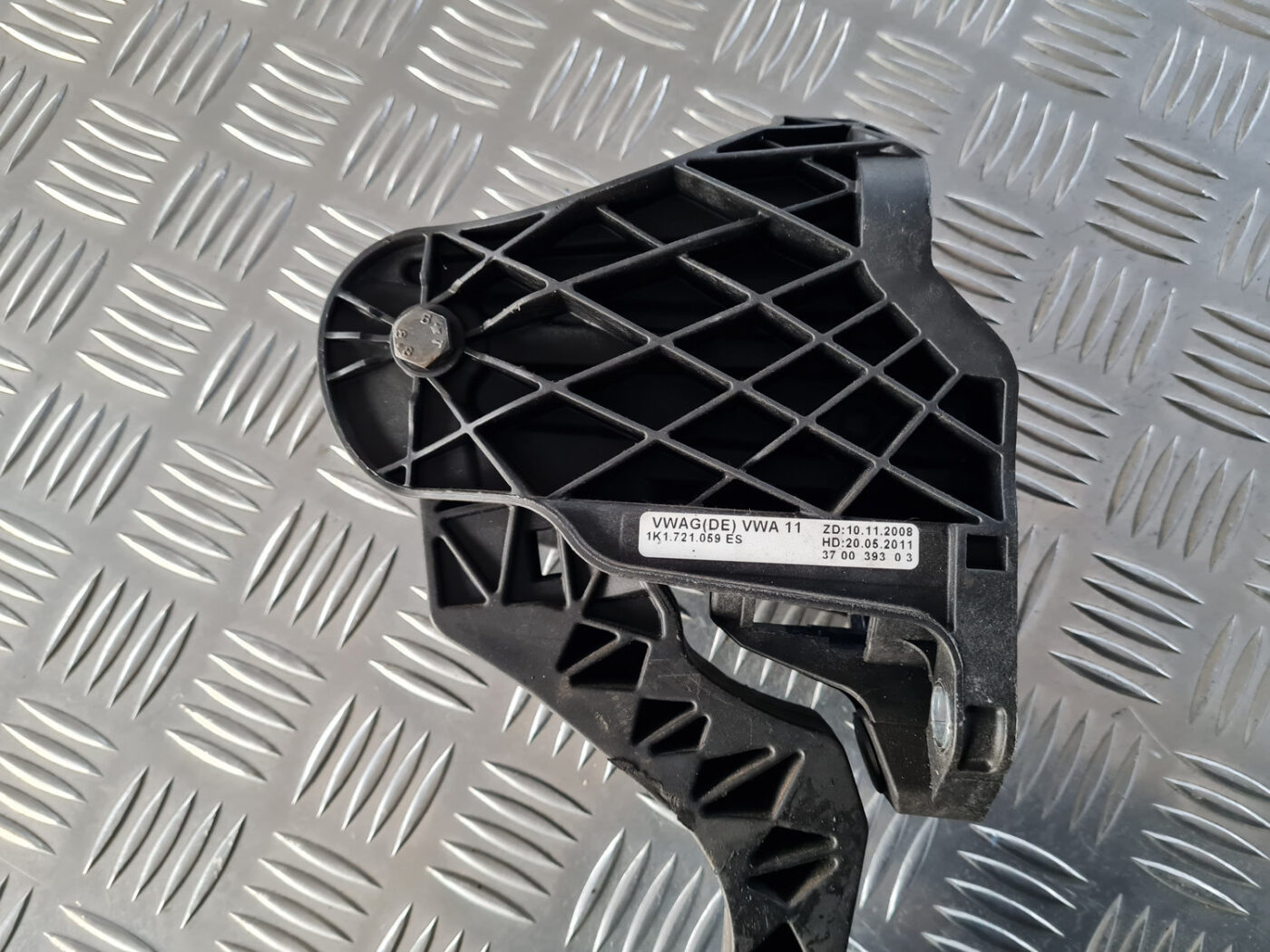 Sajūga pedālis priekš VW GOLF 6 2011 2 Sajūga pedālis priekš VW GOLF 6 2011