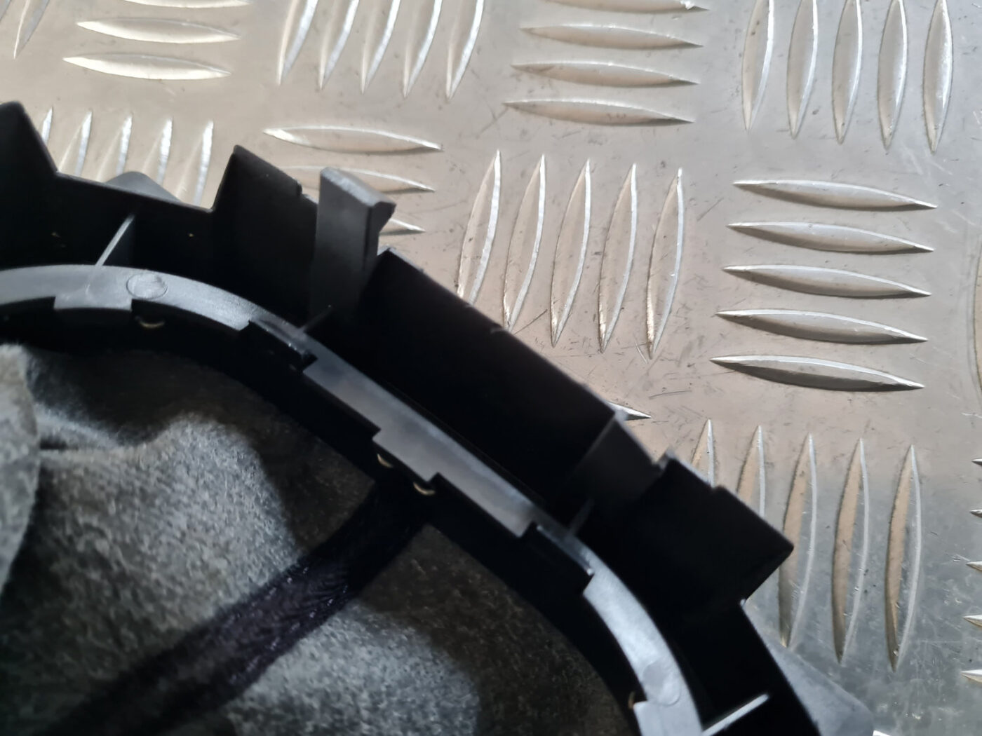 Pārnesumu pārslēgšanas kloķa uzgalis priekš VW GOLF 6 2011 5 Pārnesumu pārslēgšanas kloķa uzgalis priekš VW GOLF 6 2011