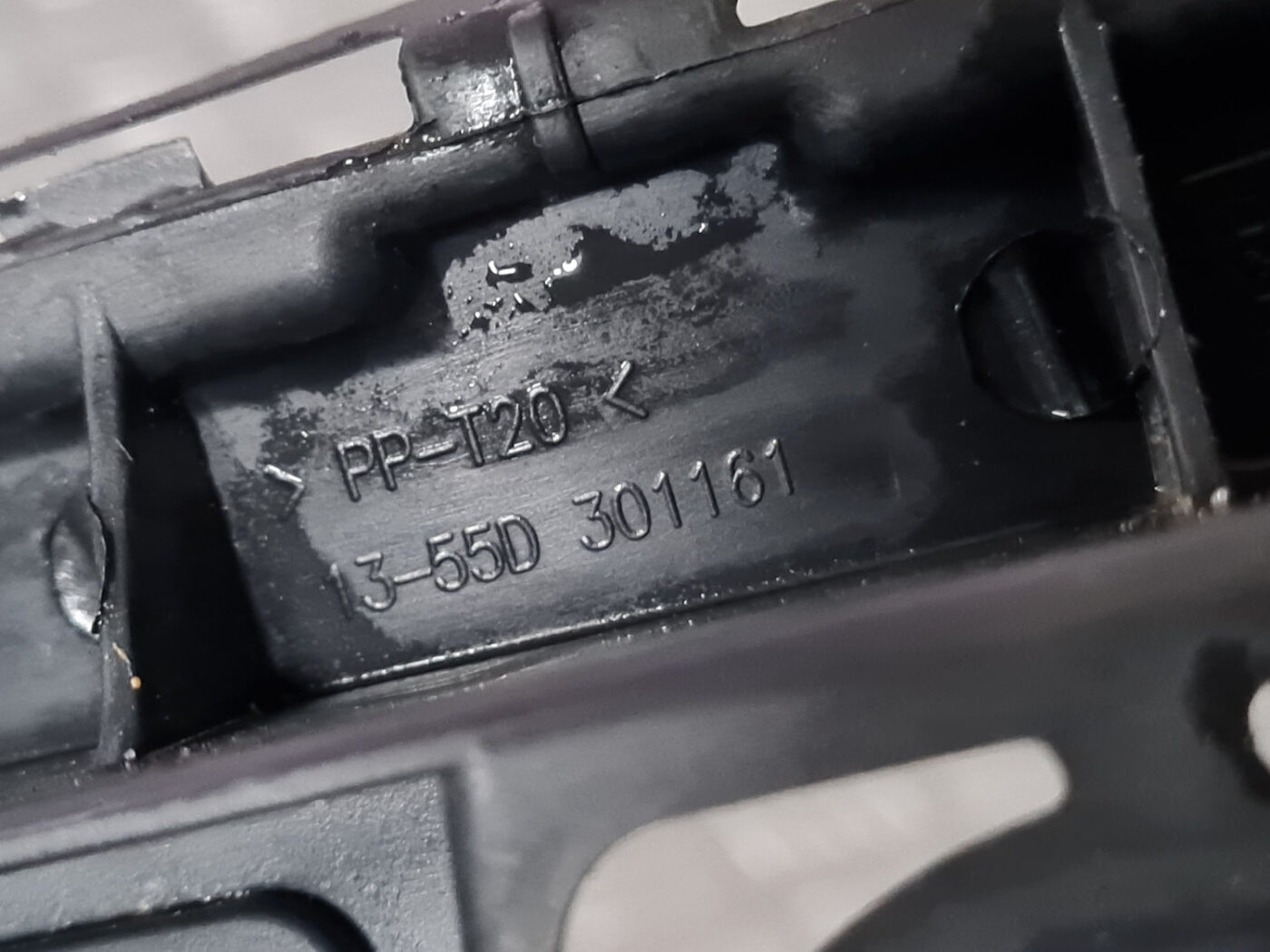 Aizmugurēja bufera kronšteins priekš VW GOLF 6 2011 3 Aizmugurēja bufera kronšteins priekš VW GOLF 6 2011