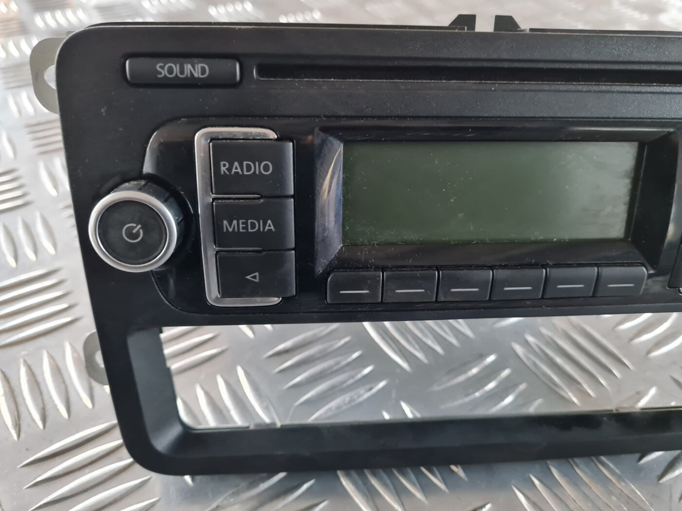 CD/DVD/Navigācijas bloks priekš VW GOLF 6 2011 9 CD/DVD/Navigācijas bloks priekš VW GOLF 6 2011