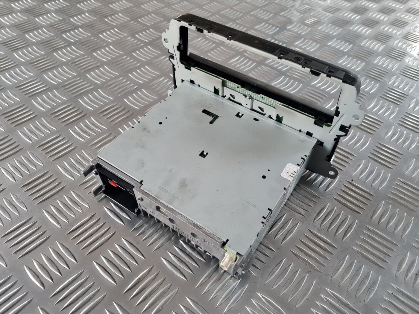 CD/DVD/Navigācijas bloks priekš VW GOLF 6 2011 6 CD/DVD/Navigācijas bloks priekš VW GOLF 6 2011