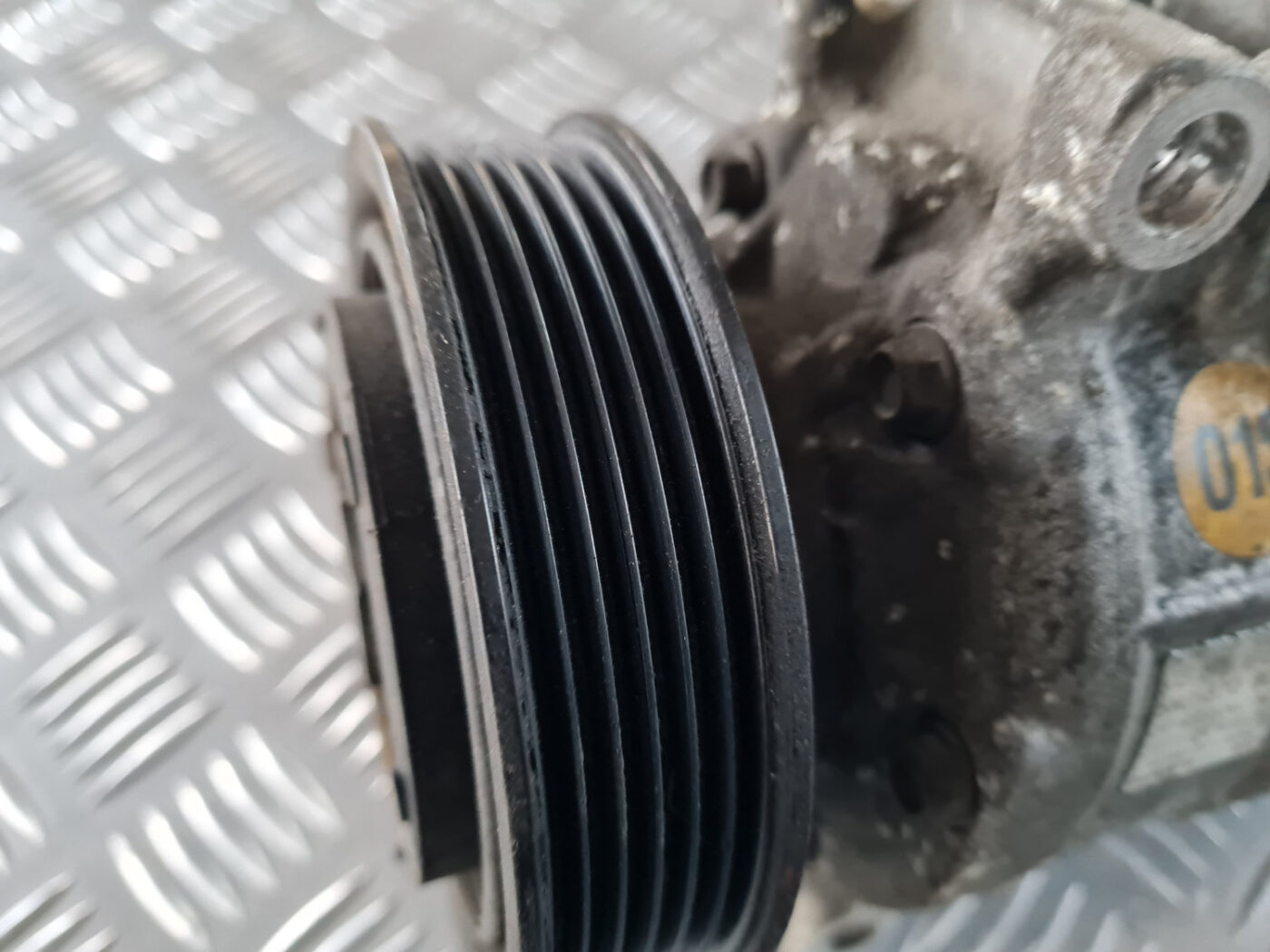 Gaisa kondicioniera kompresors priekš VW GOLF 6 2011 13 Gaisa kondicioniera kompresors priekš VW GOLF 6 2011