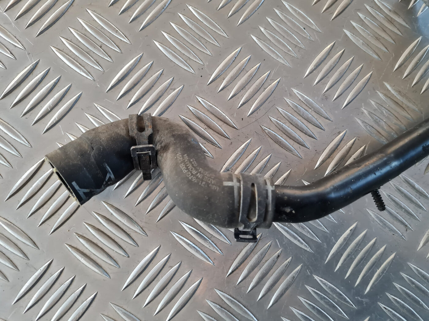 Dzesēšanas caurule priekš VW GOLF 6 2011 2 Dzesēšanas caurule priekš VW GOLF 6 2011