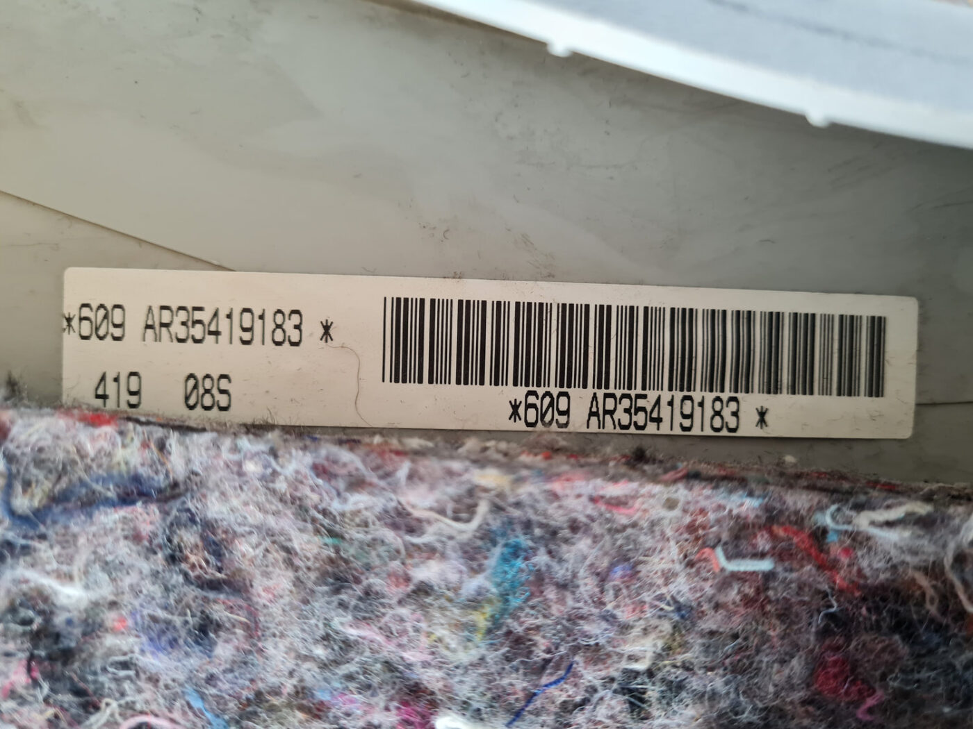 Bagažnieka nodalījuma statnes apdare priekš VW GOLF 6 2011 4 Bagažnieka nodalījuma statnes apdare priekš VW GOLF 6 2011