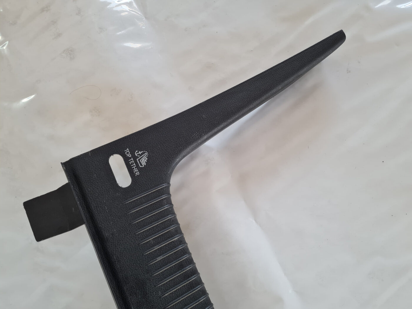 Bagažnieka nodalījuma sliekšņa uzlika priekš VW GOLF 6 2011 2 Bagažnieka nodalījuma sliekšņa uzlika priekš VW GOLF 6 2011