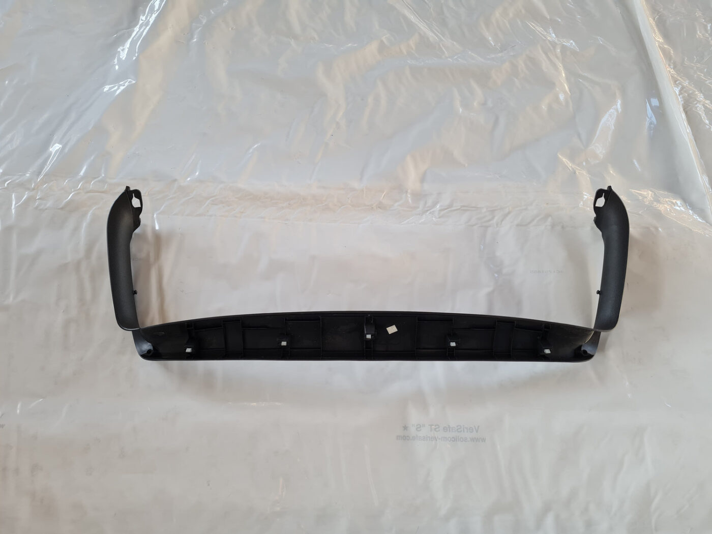 Bagāžnieka vāka apdare priekš VW GOLF 6 2011 7 Bagāžnieka vāka apdare priekš VW GOLF 6 2011