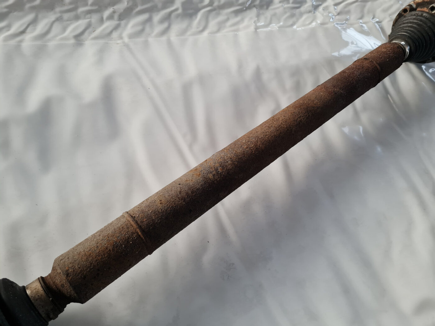 Pusass priekšēja labā priekš VW GOLF 6 2011 7 Pusass priekšēja labā priekš VW GOLF 6 2011