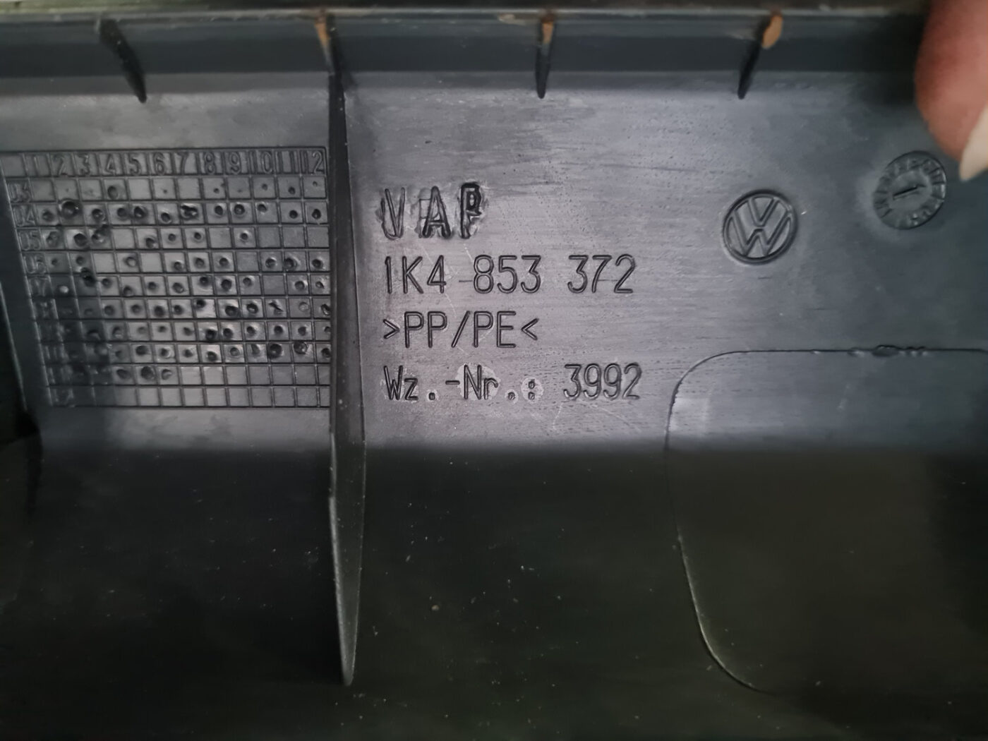 Sliekšņa laba uzlika priekš VW GOLF 6 2011 3 Sliekšņa laba uzlika priekš VW GOLF 6 2011