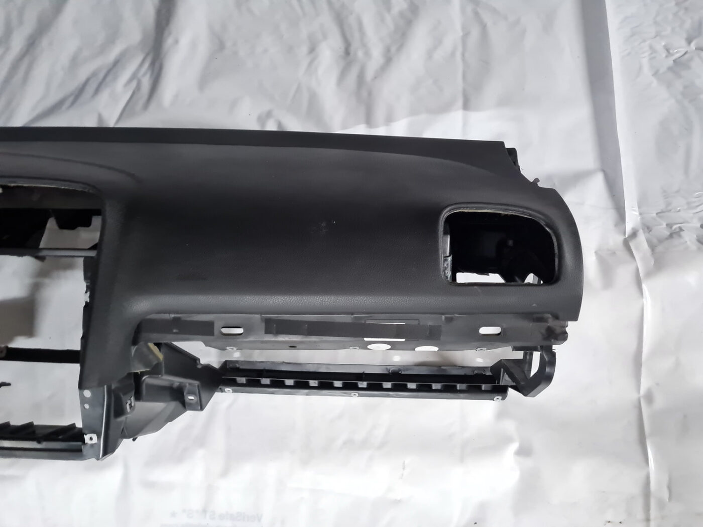 Mērinstrumentu panelis priekš VW GOLF 6 2011 2 Mērinstrumentu panelis priekš VW GOLF 6 2011