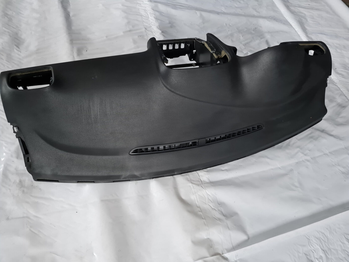 Mērinstrumentu panelis priekš VW GOLF 6 2011 11 Mērinstrumentu panelis priekš VW GOLF 6 2011