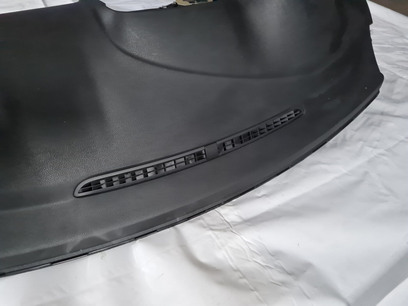 Mērinstrumentu panelis priekš VW GOLF 6 2011 10 Mērinstrumentu panelis priekš VW GOLF 6 2011