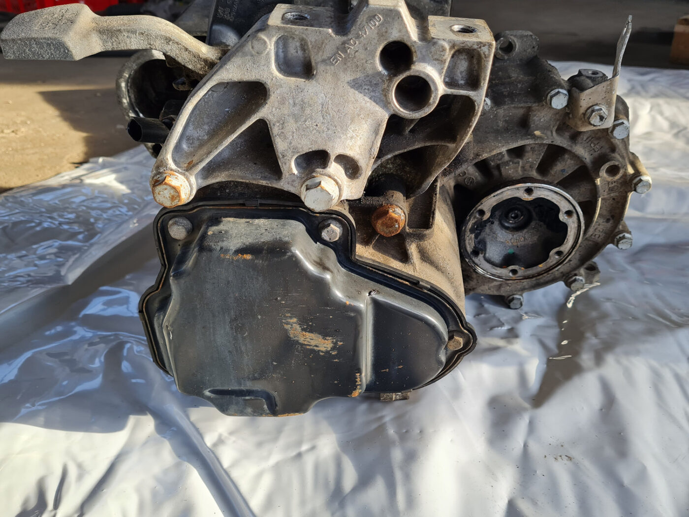 Mehāniska pārnesumkārba priekš VW GOLF 6 2011 8 Mehāniska pārnesumkārba priekš VW GOLF 6 2011