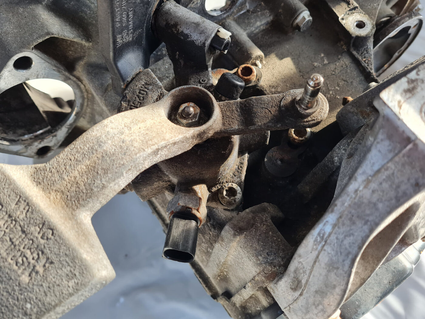 Mehāniska pārnesumkārba priekš VW GOLF 6 2011 7 Mehāniska pārnesumkārba priekš VW GOLF 6 2011