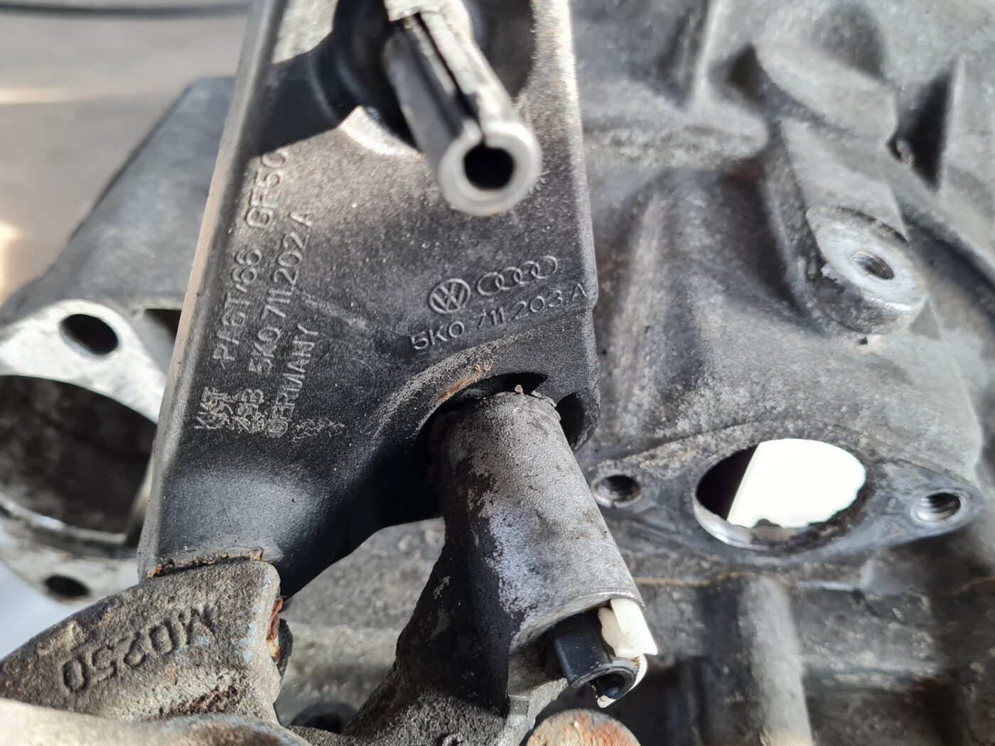 Mehāniska pārnesumkārba priekš VW GOLF 6 2011 5 Mehāniska pārnesumkārba priekš VW GOLF 6 2011